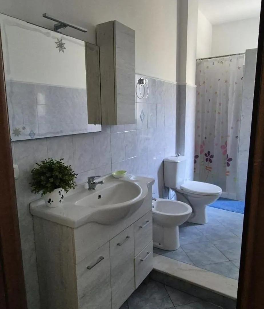 Casa Catena Giarre 0*,